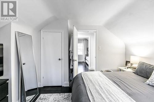 431 Arnold Street, Sudbury, ON - Indoor Photo Showing Bedroom