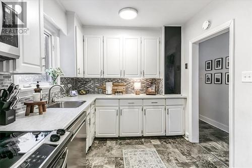 431 Arnold Street, Sudbury, ON - Indoor Photo Showing Kitchen