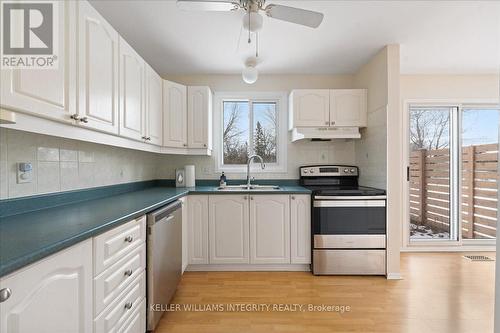 6244 Paddler Way, Ottawa, ON - Indoor Photo Showing Kitchen With Double Sink