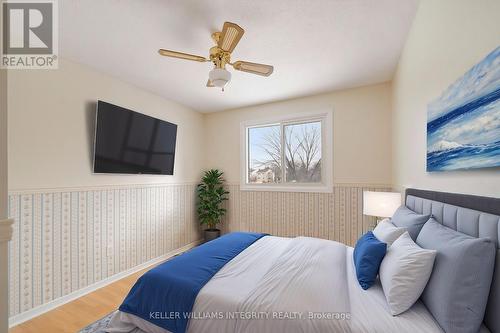 6244 Paddler Way, Ottawa, ON - Indoor Photo Showing Bedroom