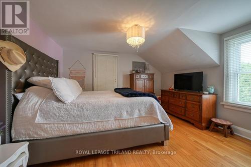 3811 Highway 59, Norfolk, ON - Indoor Photo Showing Bedroom