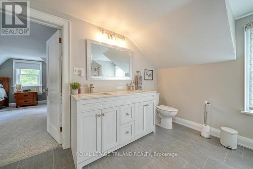 3811 Highway 59, Norfolk, ON - Indoor Photo Showing Bathroom