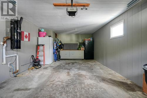 3811 Highway 59, Norfolk, ON - Indoor Photo Showing Garage