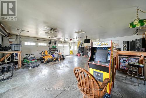 3811 Highway 59, Norfolk, ON - Indoor Photo Showing Garage