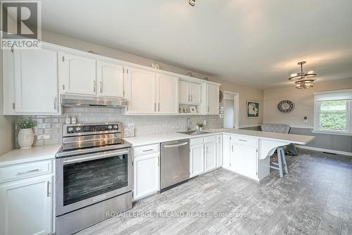 3811 Highway 59, Norfolk, ON - Indoor Photo Showing Kitchen