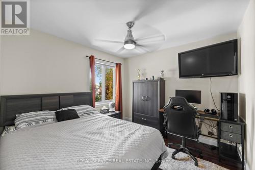 49 Farncomb Crescent, Clarington (Bowmanville), ON - Indoor Photo Showing Bedroom