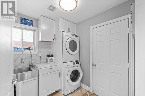 49 Farncomb Crescent, Clarington (Bowmanville), ON - Indoor Photo Showing Laundry Room