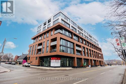 810 - 2720 Dundas Street W, Toronto (Junction Area), ON - Outdoor