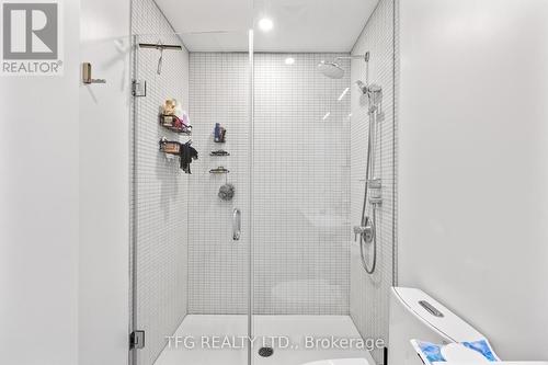 810 - 2720 Dundas Street W, Toronto (Junction Area), ON -  Photo Showing Bathroom