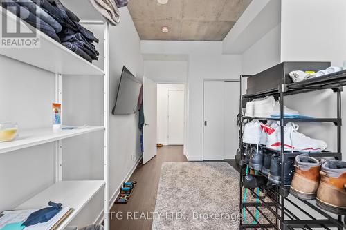 810 - 2720 Dundas Street W, Toronto (Junction Area), ON - Indoor