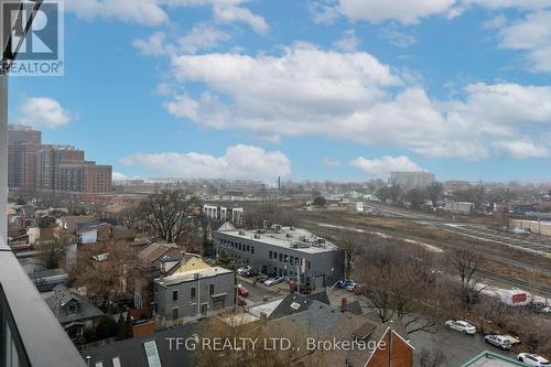 810 - 2720 Dundas Street W, Toronto (Junction Area), ON - Outdoor With View