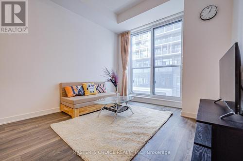 318 - 35 Tubman Avenue, Toronto, ON - Indoor