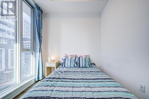 318 - 35 Tubman Avenue, Toronto, ON - Indoor Photo Showing Bedroom