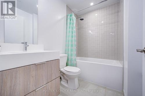 318 - 35 Tubman Avenue, Toronto, ON - Indoor Photo Showing Bathroom