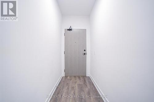 318 - 35 Tubman Avenue, Toronto, ON - Indoor Photo Showing Other Room