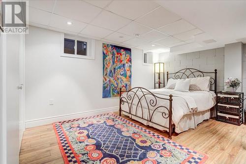 284 Burnett Avenue, Toronto, ON - Indoor Photo Showing Bedroom