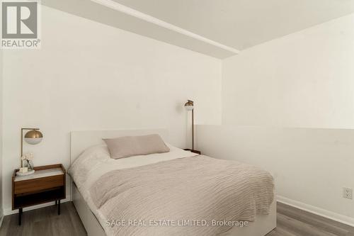 717 - 333 Adelaide Street, Toronto, ON - Indoor Photo Showing Bedroom