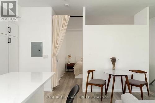 717 - 333 Adelaide Street, Toronto, ON - Indoor Photo Showing Dining Room