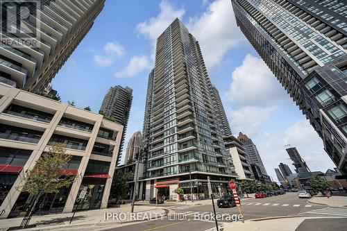 501 - 4065 Brickstone Mews, Mississauga, ON - Outdoor With Facade