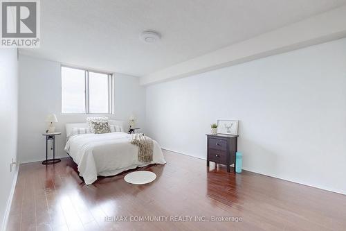 1104 - 120 Dundalk Drive, Toronto, ON - Indoor Photo Showing Bedroom