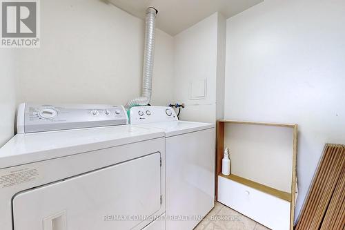 1104 - 120 Dundalk Drive, Toronto, ON - Indoor Photo Showing Laundry Room