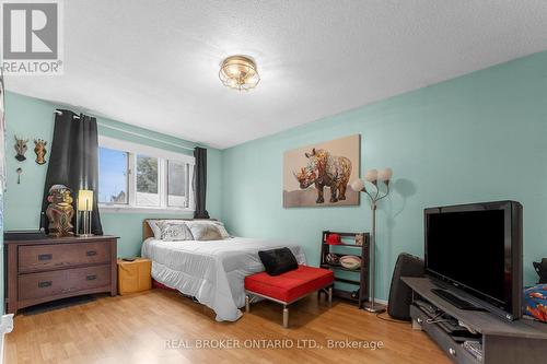 42 Blackwater Crescent, Toronto, ON - Indoor Photo Showing Bedroom