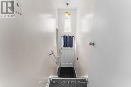 42 Blackwater Crescent, Toronto, ON - Indoor Photo Showing Other Room