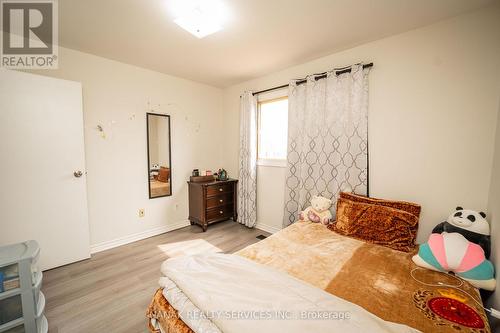 133 Murray St Street E, Brampton, ON - Indoor Photo Showing Bedroom