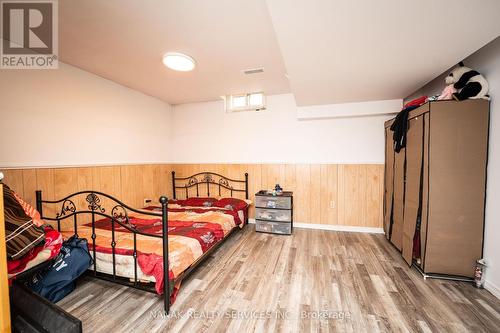 133 Murray St Street E, Brampton, ON - Indoor Photo Showing Bedroom