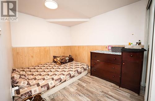 133 Murray St Street E, Brampton, ON - Indoor Photo Showing Bedroom