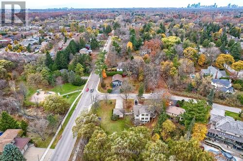 1340 Contour Drive, Mississauga, ON - Outdoor With View