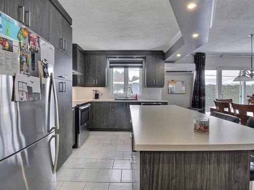 Kitchen - 208 Rue Gilbert, Saint-Joseph-De-Beauce, QC - Indoor Photo Showing Kitchen With Upgraded Kitchen