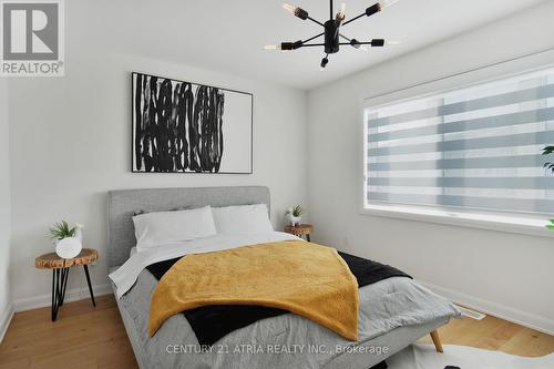 136 Robin Easey Avenue, Ottawa, ON - Indoor Photo Showing Bedroom