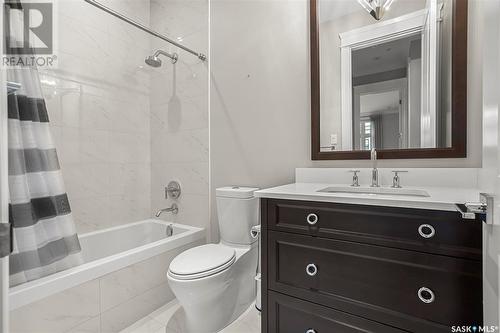 206 404 Cartwright Street, Saskatoon, SK - Indoor Photo Showing Bathroom