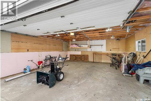 814 Marr Avenue, Saskatoon, SK - Indoor Photo Showing Garage