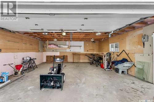 814 Marr Avenue, Saskatoon, SK - Indoor Photo Showing Garage