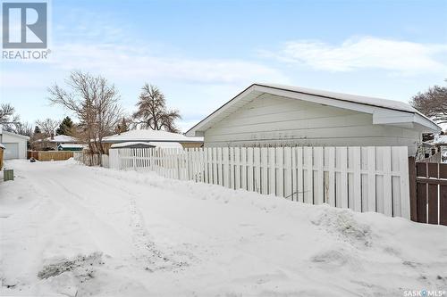 814 Marr Avenue, Saskatoon, SK - Outdoor