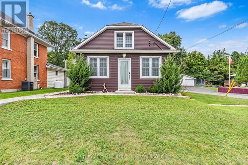 6817 38, South Frontenac (Frontenac South), ON - Outdoor With Facade