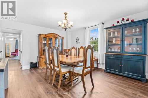 6817 38, South Frontenac (Frontenac South), ON - Indoor Photo Showing Dining Room