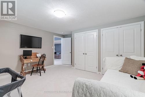 55 - 2250 Buroak Drive, London, ON - Indoor Photo Showing Bedroom