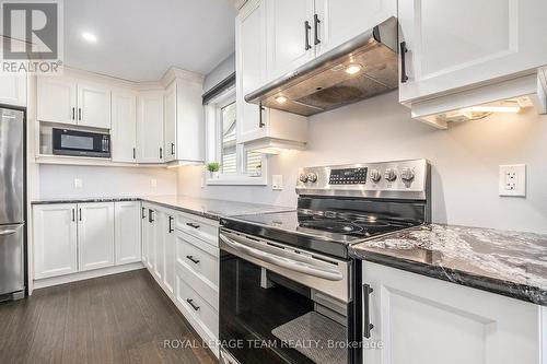 109 James Street, North Dundas, ON - Indoor Photo Showing Kitchen With Upgraded Kitchen