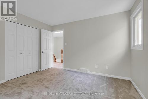 2177 Lenester Avenue, Ottawa, ON - Indoor Photo Showing Other Room