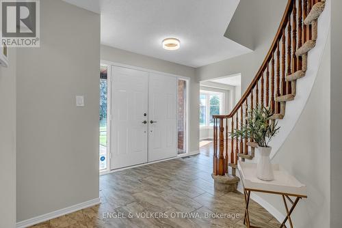 2177 Lenester Avenue, Ottawa, ON - Indoor Photo Showing Other Room