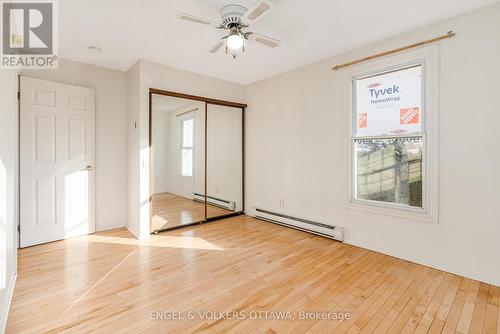 467 Edgeworth Avenue, Ottawa, ON - Indoor Photo Showing Other Room