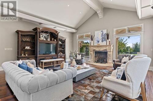 450 Seacliff Drive West, Leamington, ON - Indoor Photo Showing Living Room With Fireplace