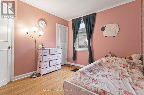 217 Linwood Street, London, ON - Indoor Photo Showing Bedroom