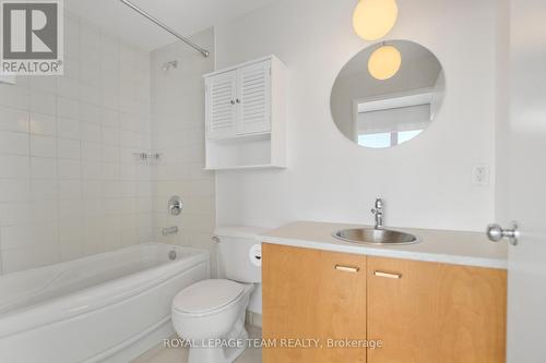 1602 - 179 George Street, Ottawa, ON - Indoor Photo Showing Bathroom