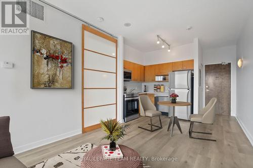 1602 - 179 George Street, Ottawa, ON - Indoor