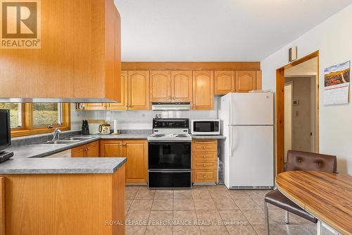 2427 Ogilvie Road, Ottawa, ON - Indoor Photo Showing Kitchen With Double Sink