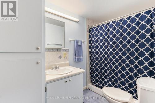 2427 Ogilvie Road, Ottawa, ON - Indoor Photo Showing Bathroom